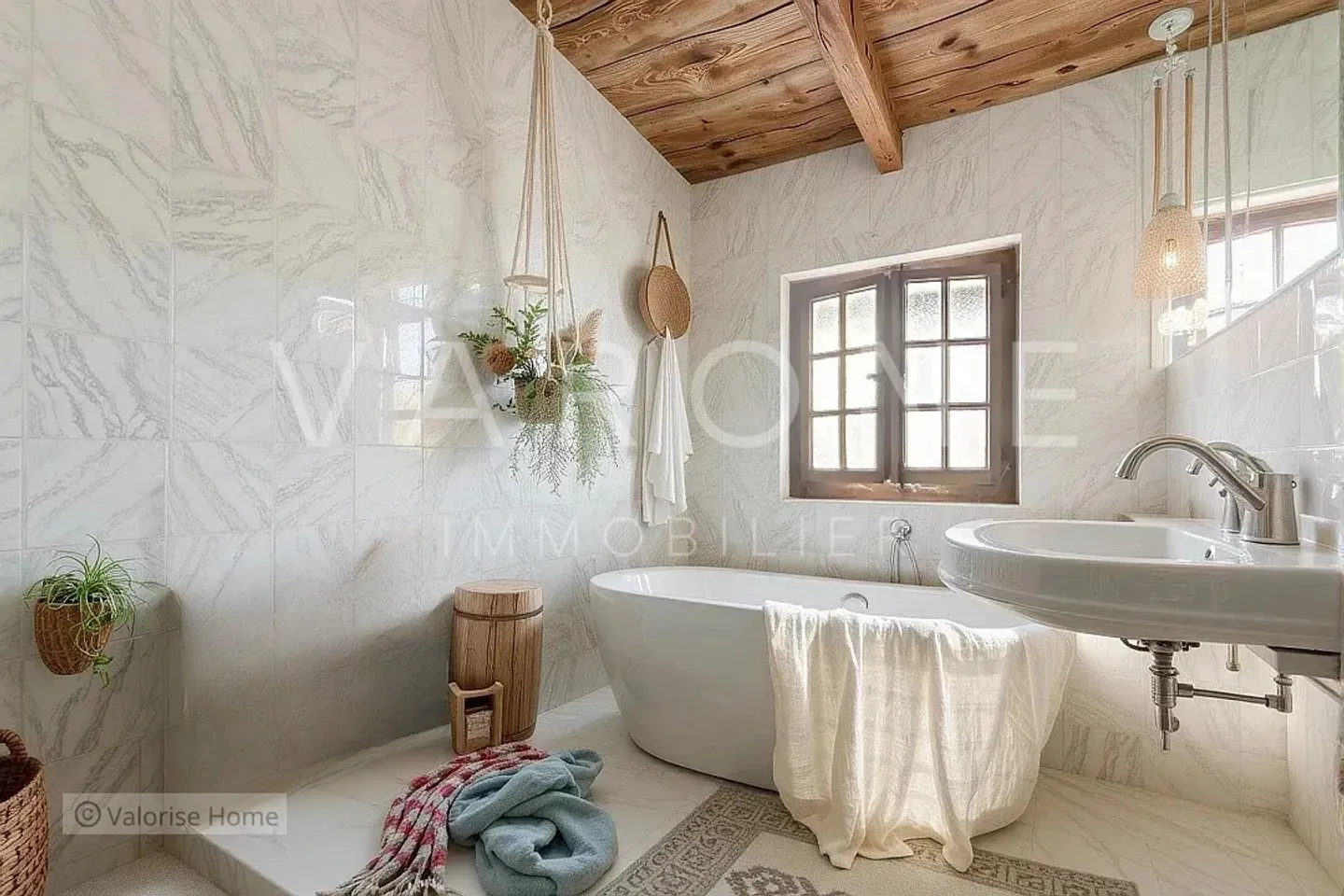Charming Historical House - Photo 9 of 15