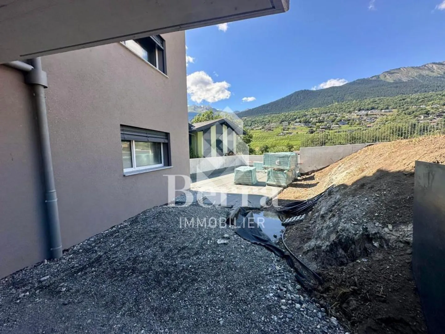 LAST APARTMENT AVAILABLE: Beautiful Ground Floor Apartment - Photo 6 of 11