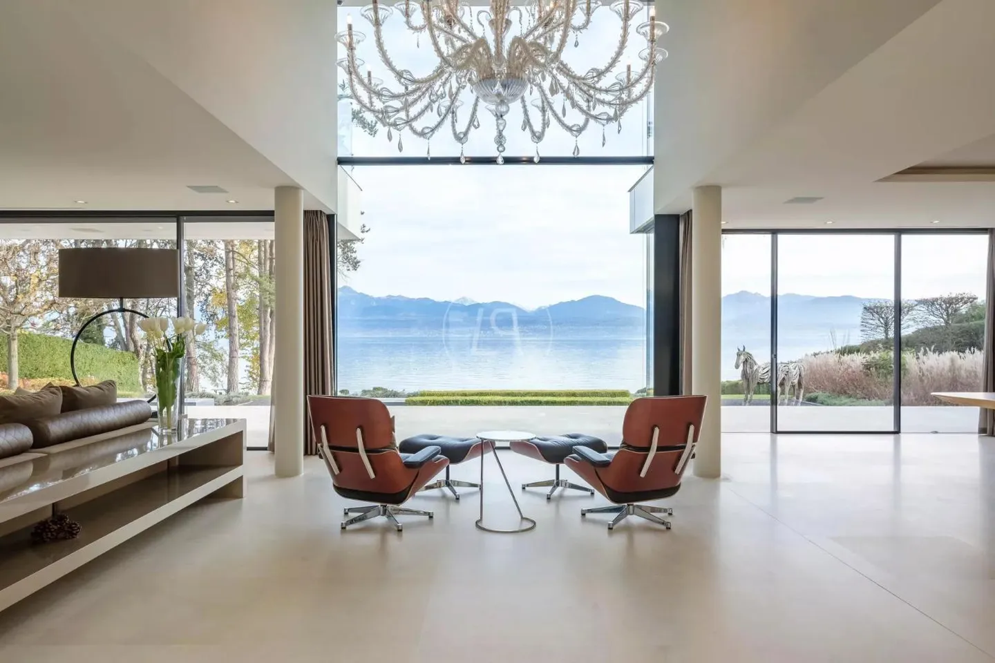 Villa de Luxe au Bord de l'Eau - Photo 7 sur 13