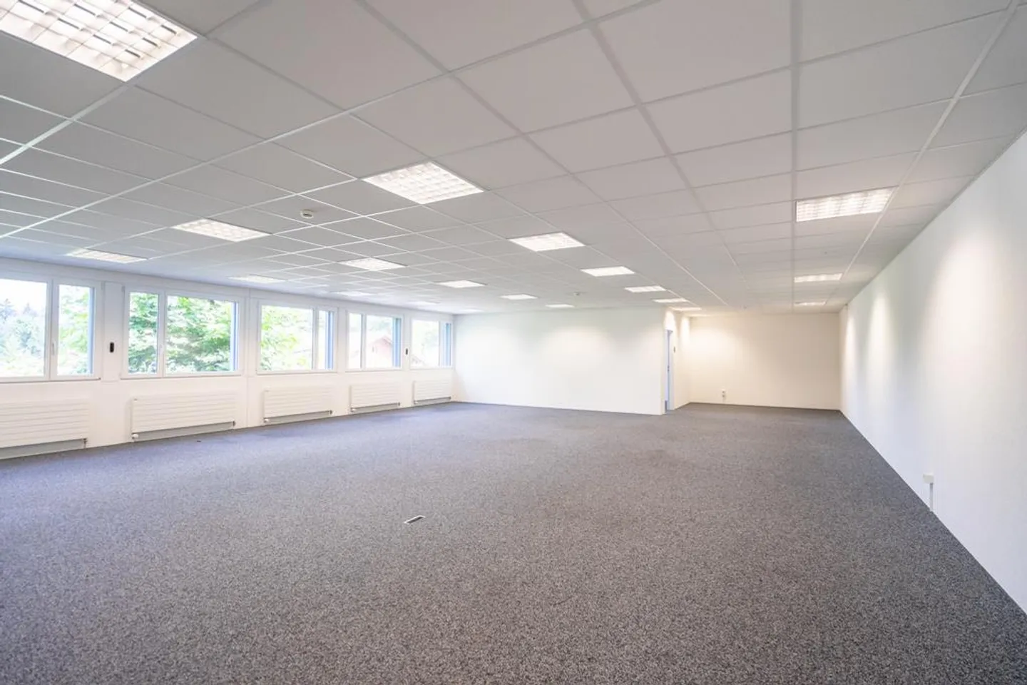 Looking for new office space? - Photo 3 of 10