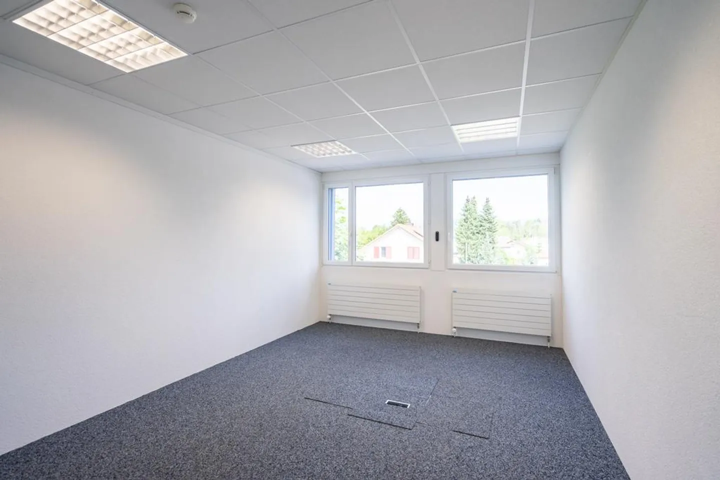 Looking for new office space? - Photo 4 of 10