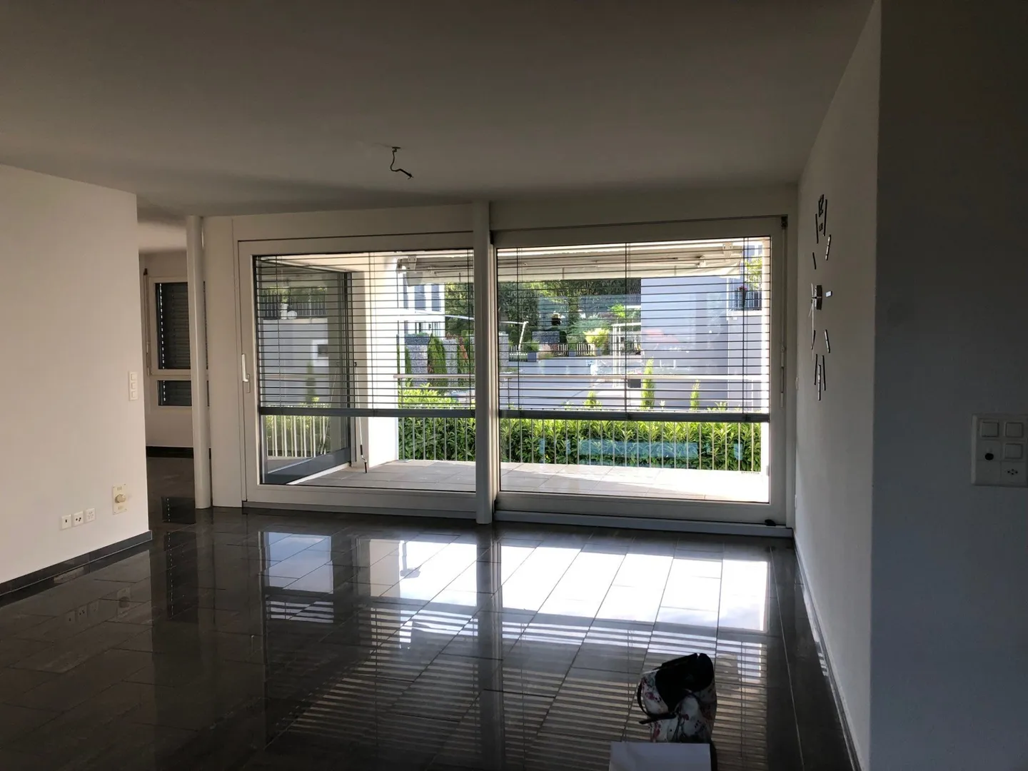 Bel appartement de 5.5 pièces dans un endroit calme - Photo 5 sur 9