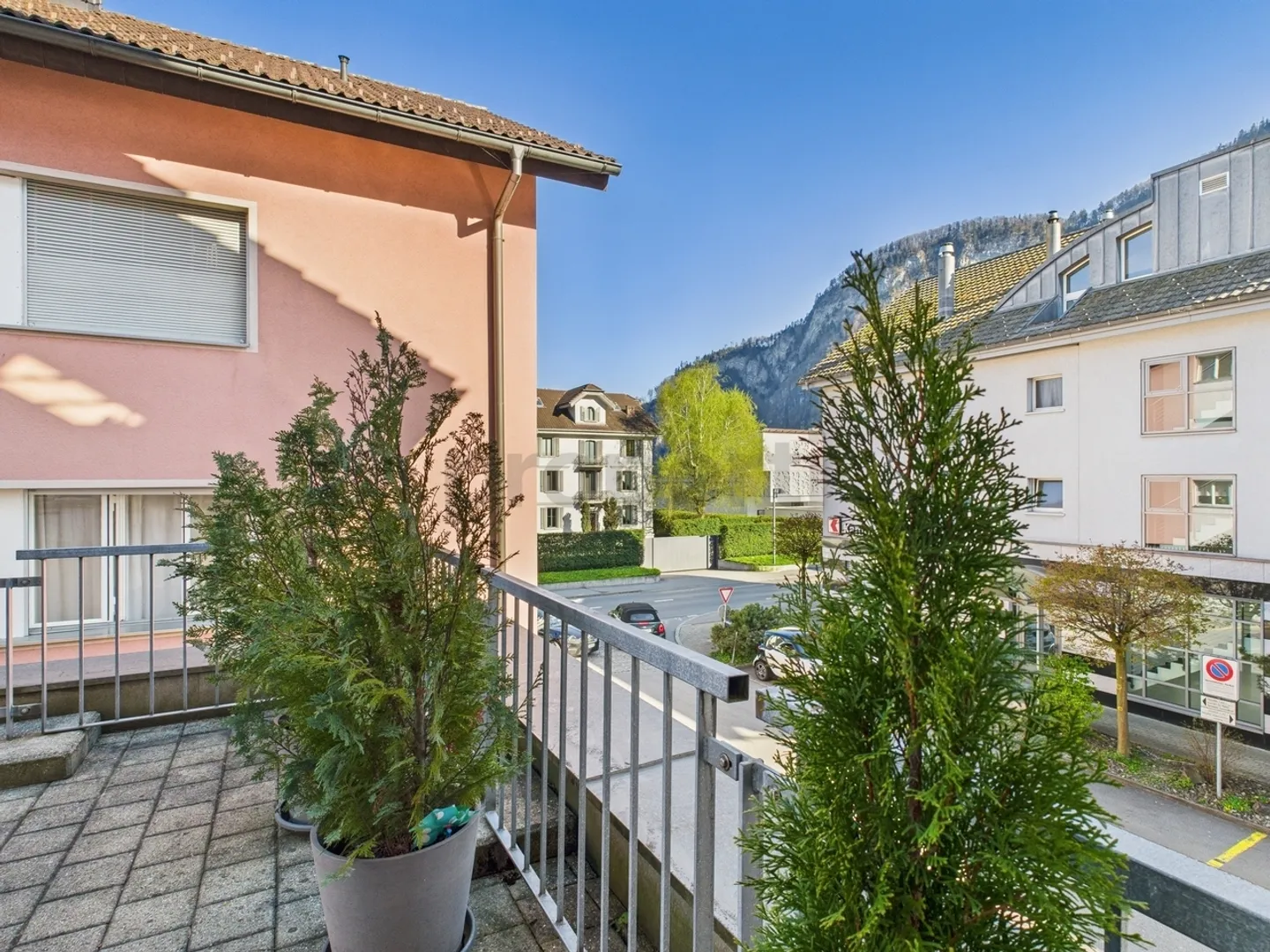 La tua nuova casa a Hergiswil Elegante, centrale e con una terrazza da sogno - Foto 8 di 12