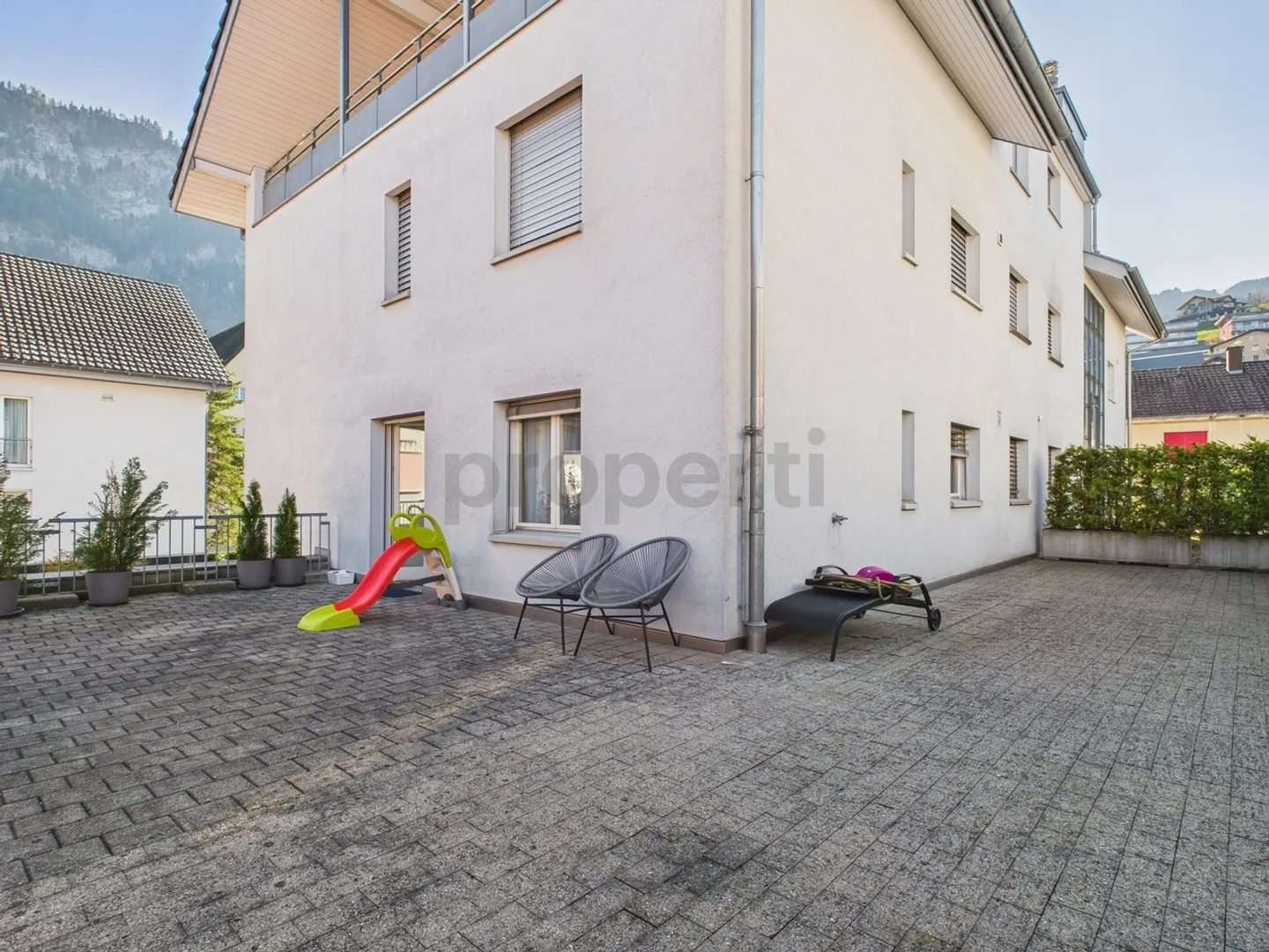 La tua nuova casa a Hergiswil Elegante, centrale e con una terrazza da sogno - Foto 11 di 12