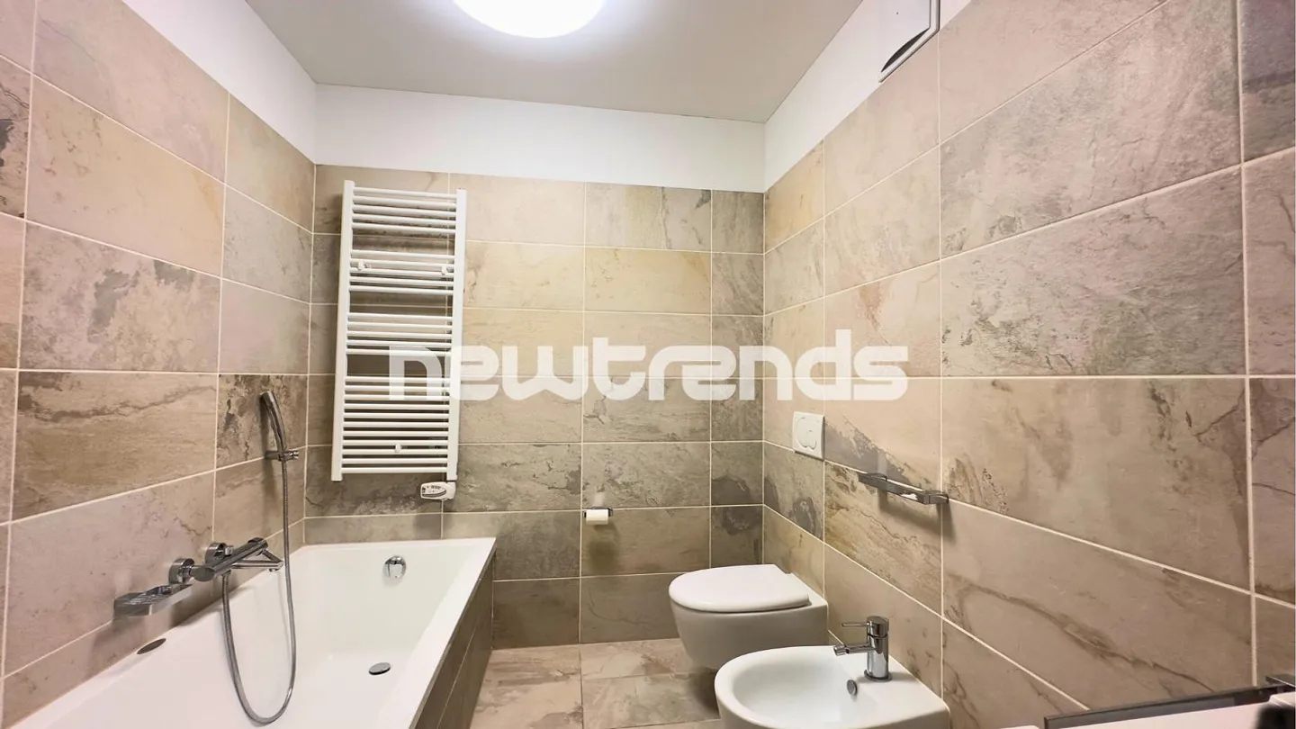 Mendrisio: geräumige Duplexwohnung mit 3,5 Zimmern und Terrasse. - Foto 15 von 20