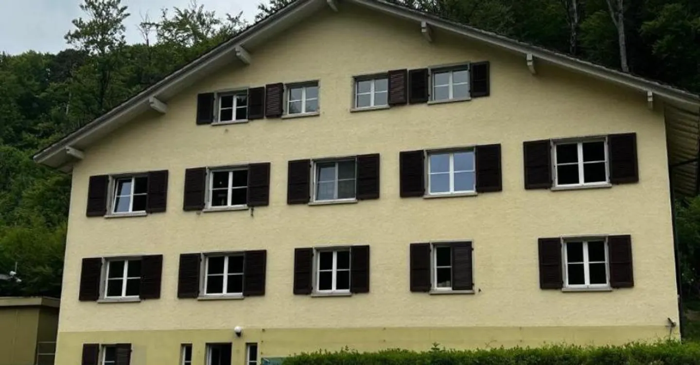 Mischgebäude - Foto 3 von 12