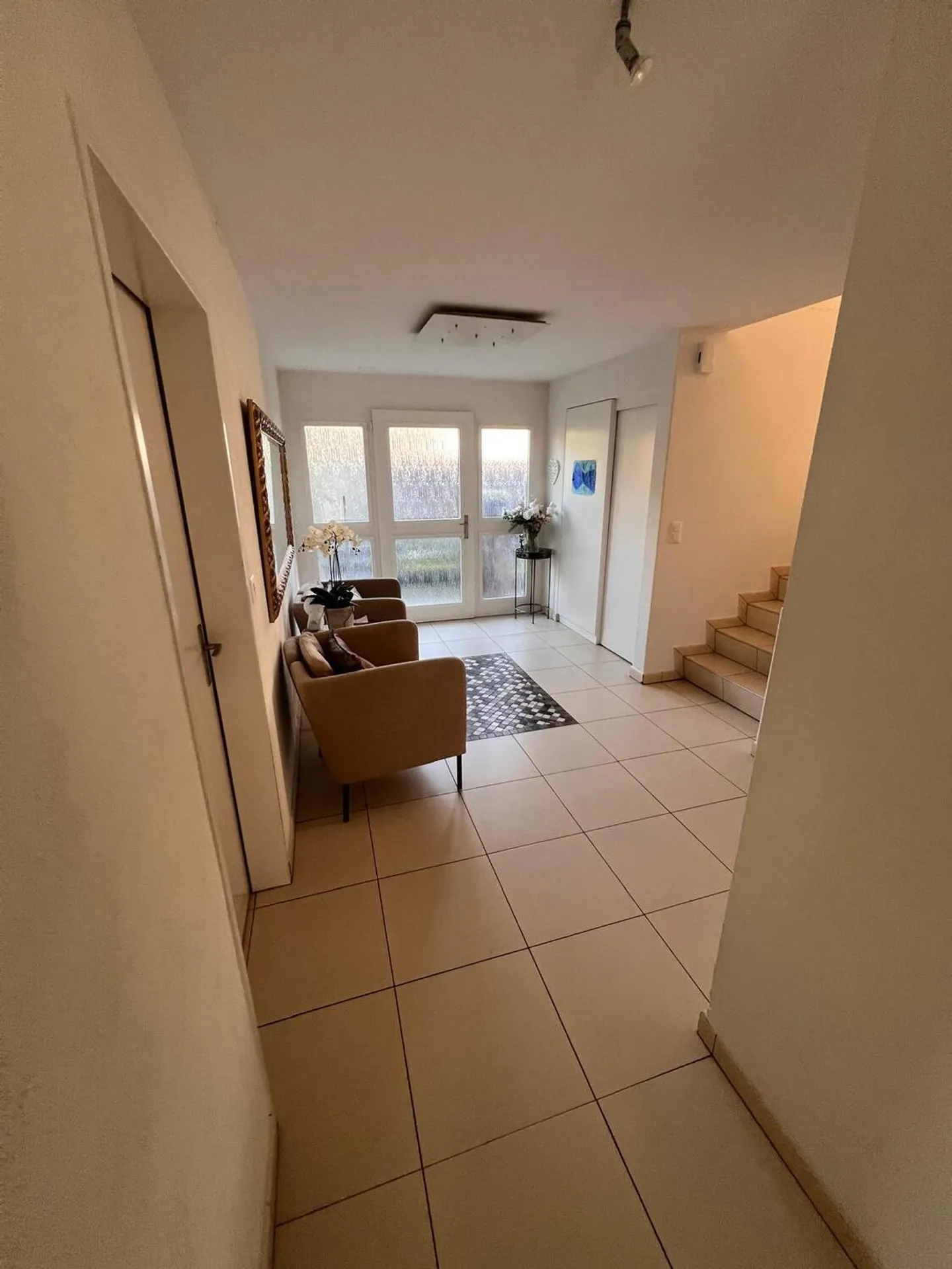 APPARTEMENT 5½ PIÈCES À HIRSCHTHAL (AG), MEUBLÉ - Photo 3 sur 6