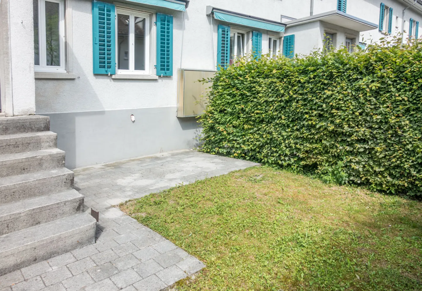 Child-friendly location, near shopping/school/kindergarten - Photo 9 of 12