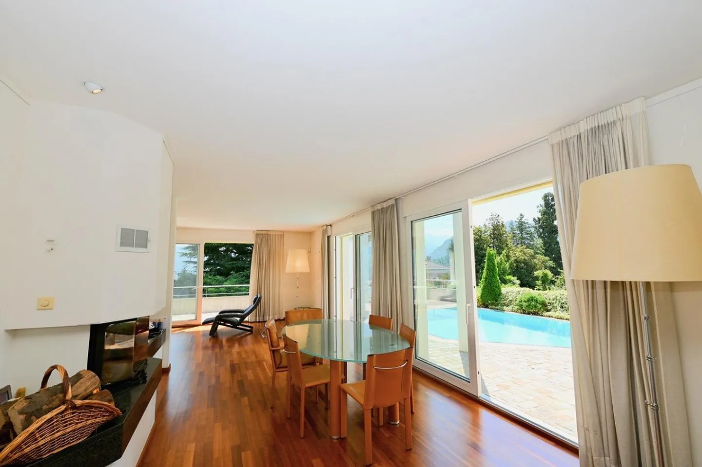 Villa Élégante avec Piscine Éblouissante à Louer à Breganzona - Photo 7 sur 22