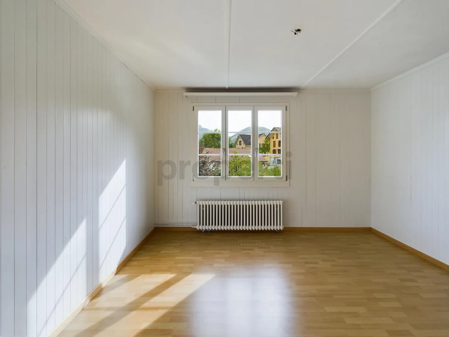 Appartement/partie de maison de 3,5 pièces confortable avec jardin à Morschach - Photo 4 sur 8