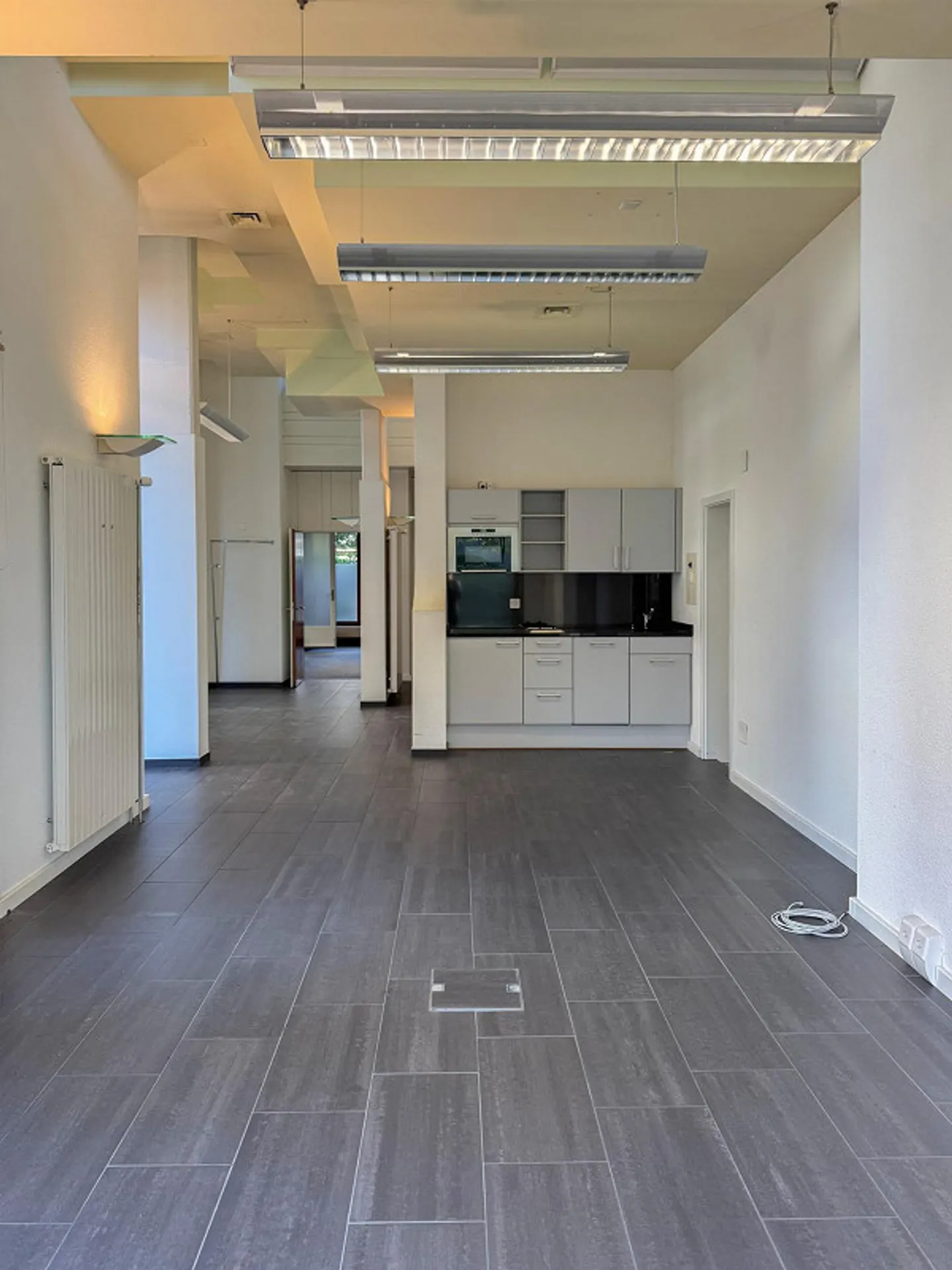 Gewerbefläche im Wohnquartier - Foto 4 von 14