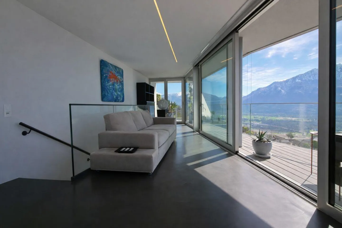 Zeitgenössisches Haus mit Panoramasicht - Foto 10 von 27