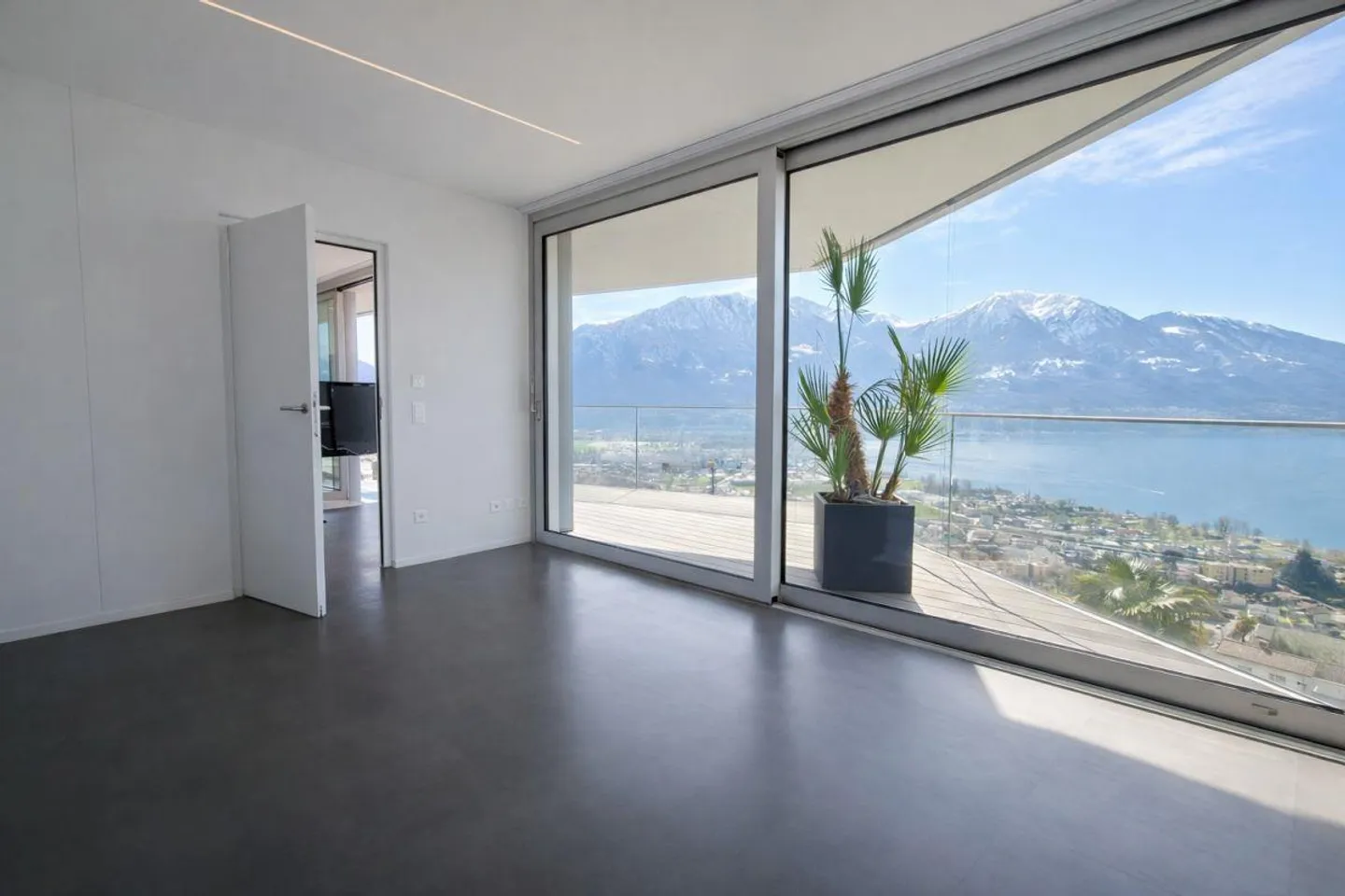 Zeitgenössisches Haus mit Panoramasicht - Foto 14 von 27