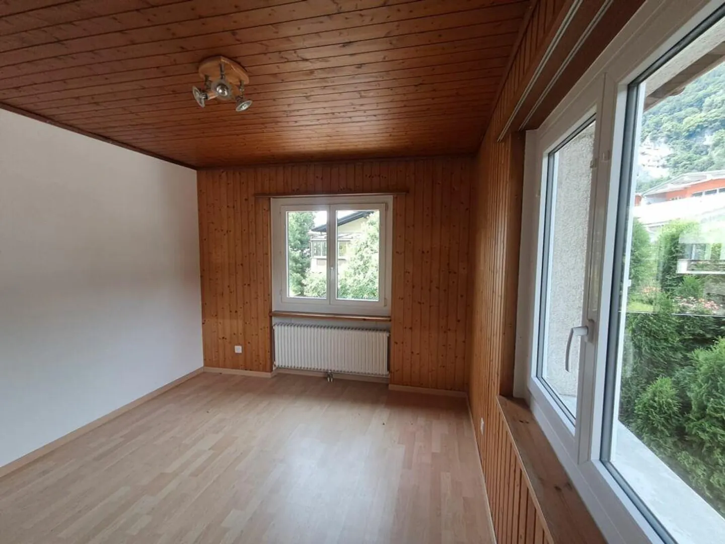 4.5-room house section with large garden - Photo 3 of 14