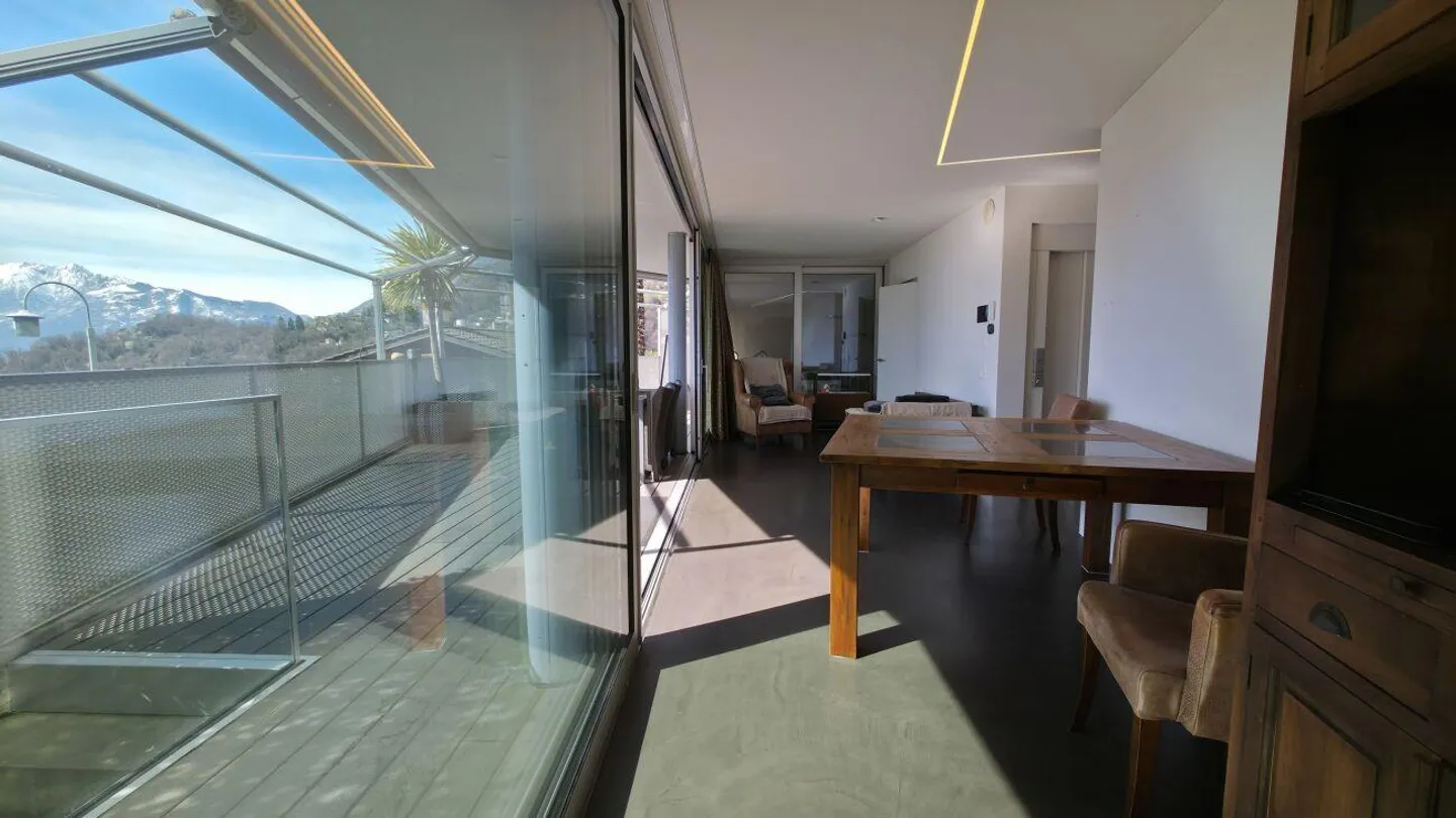 Zeitgenössisches Haus mit Panoramasicht - Foto 17 von 27