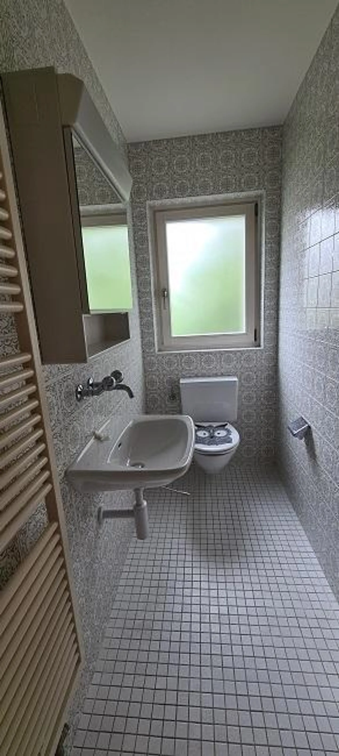 Grosszügige Wohnung mit Weitblick auf den Gurten - Foto 4 von 12