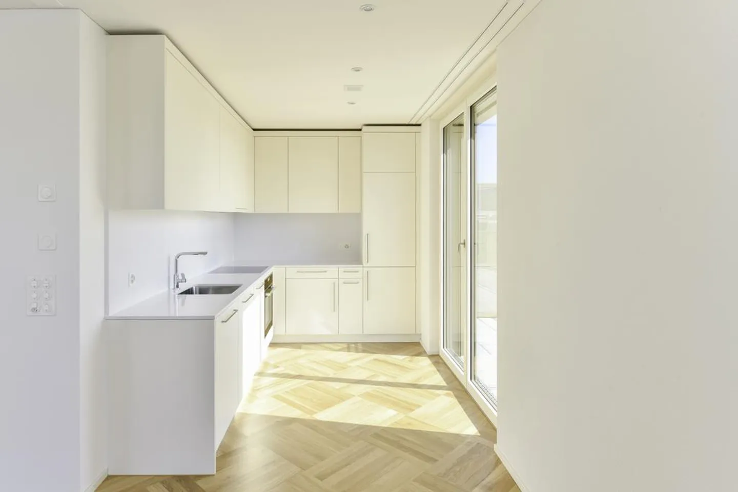 Modernes Attikawohnung mit Terrasse - Foto 4 von 8