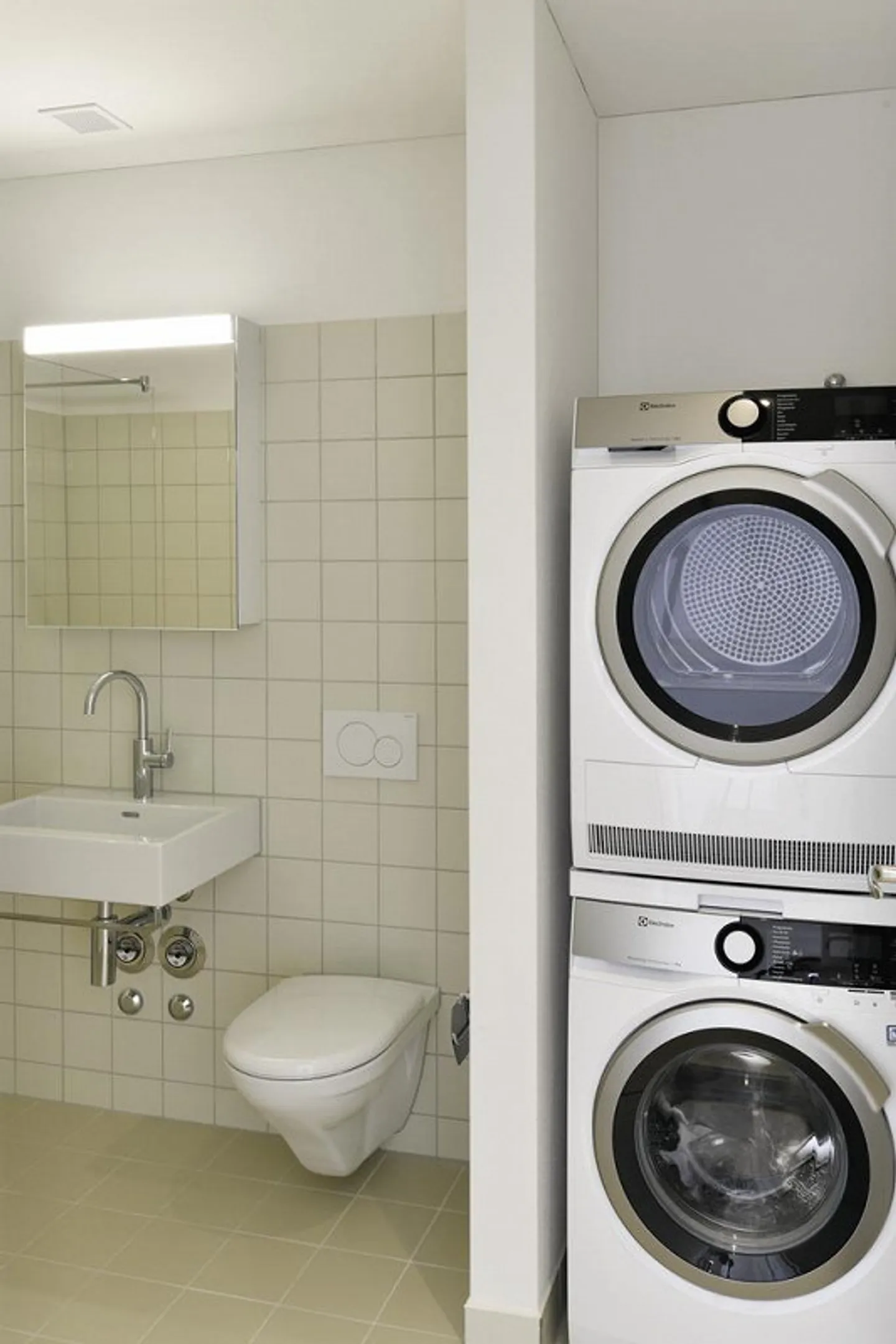 Modernes Attikawohnung mit Terrasse - Foto 3 von 8