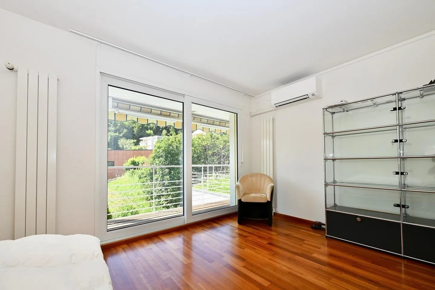 Villa Élégante avec Piscine Éblouissante à Louer à Breganzona - Photo 17 sur 22