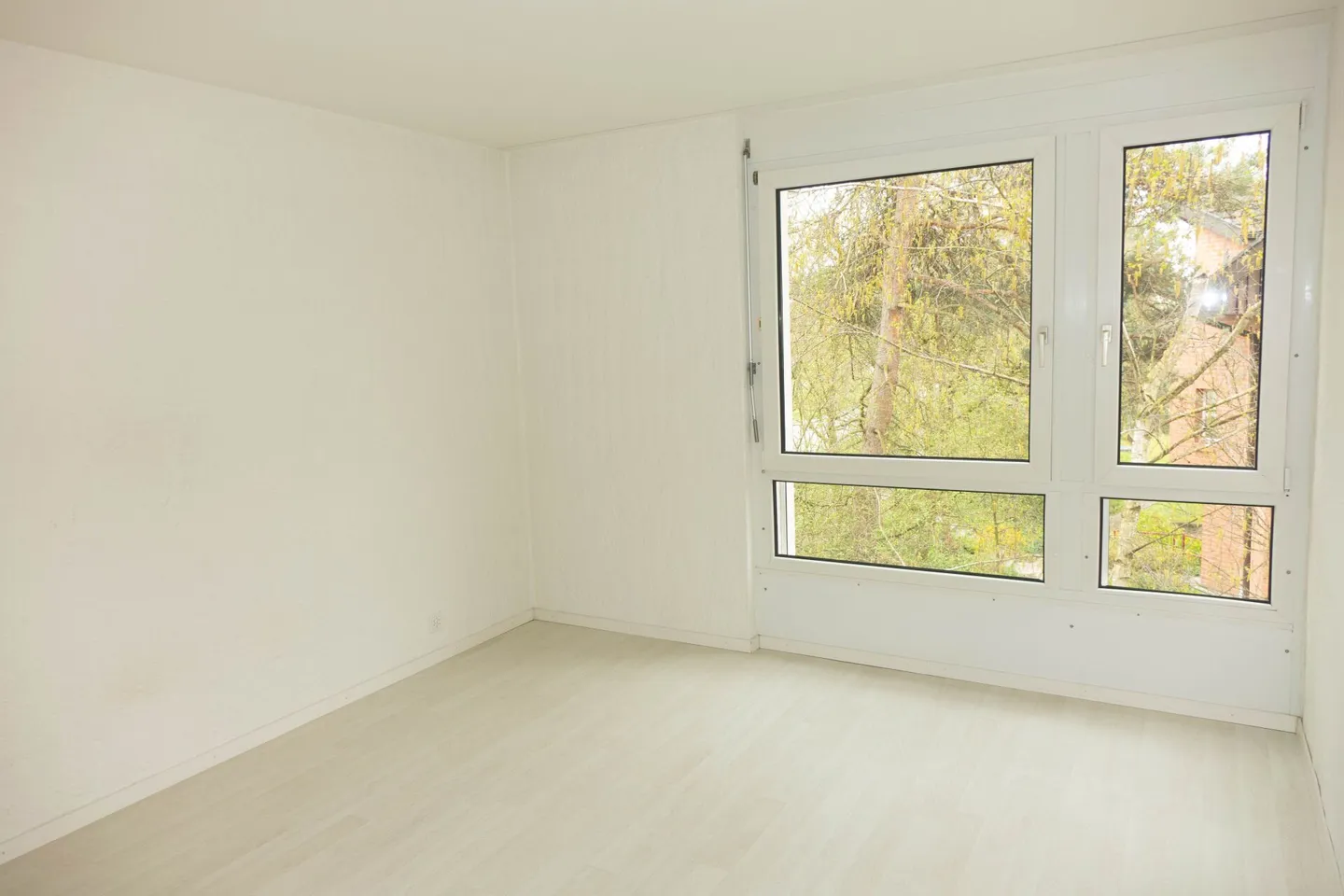 Helle Wohnung mit Balkon - Foto 5 von 7