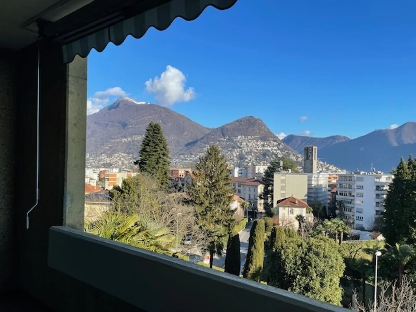 Lugano: App.to signorile 4.5 loc. + studio con vista aperta - Foto 1 di 13