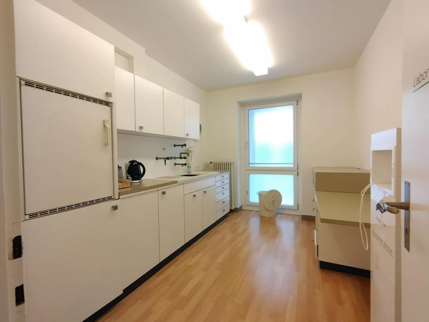 Lavora dove pulsa Basilea - Ufficio tra Bankverein e Aeschenplatz - Foto 5 di 6