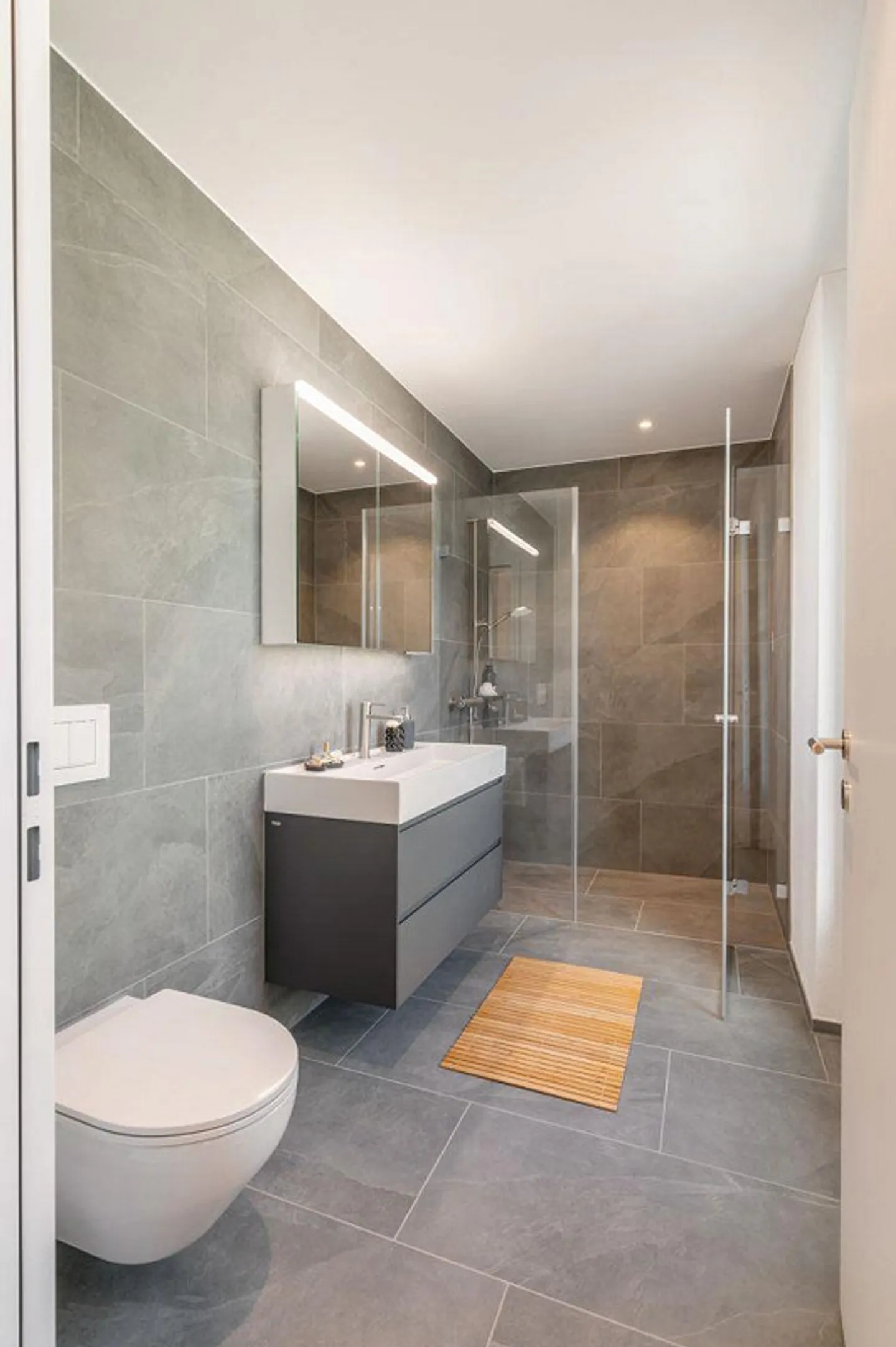 Maison semi-détachée de 5,5 pièces dans un environnement adapté aux enfants - Photo 13 sur 14