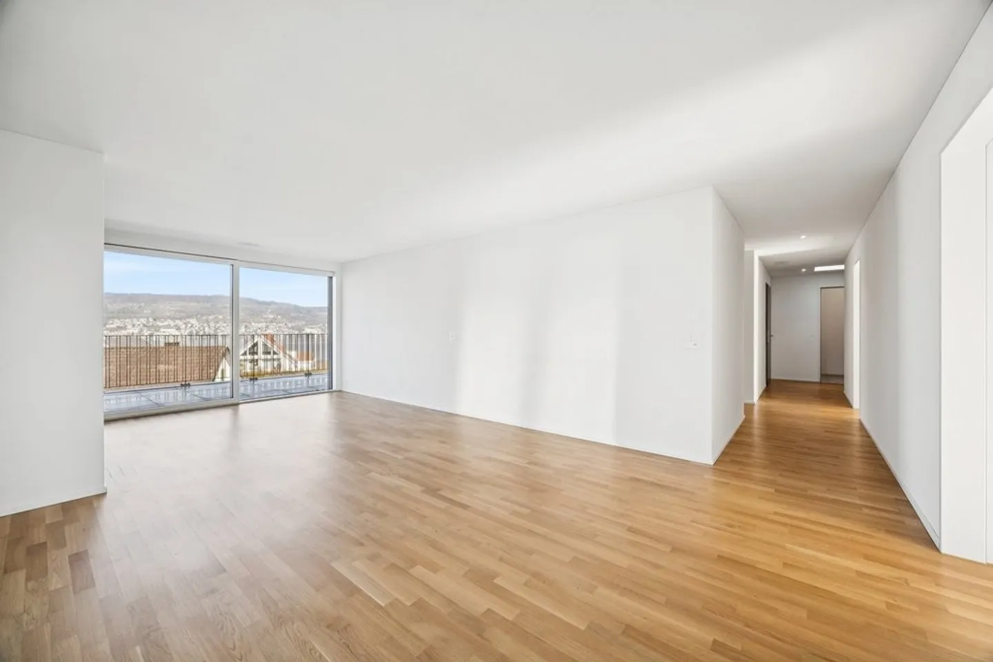 Stilvolles Penthouse mit Seeblick - Foto 2 von 6