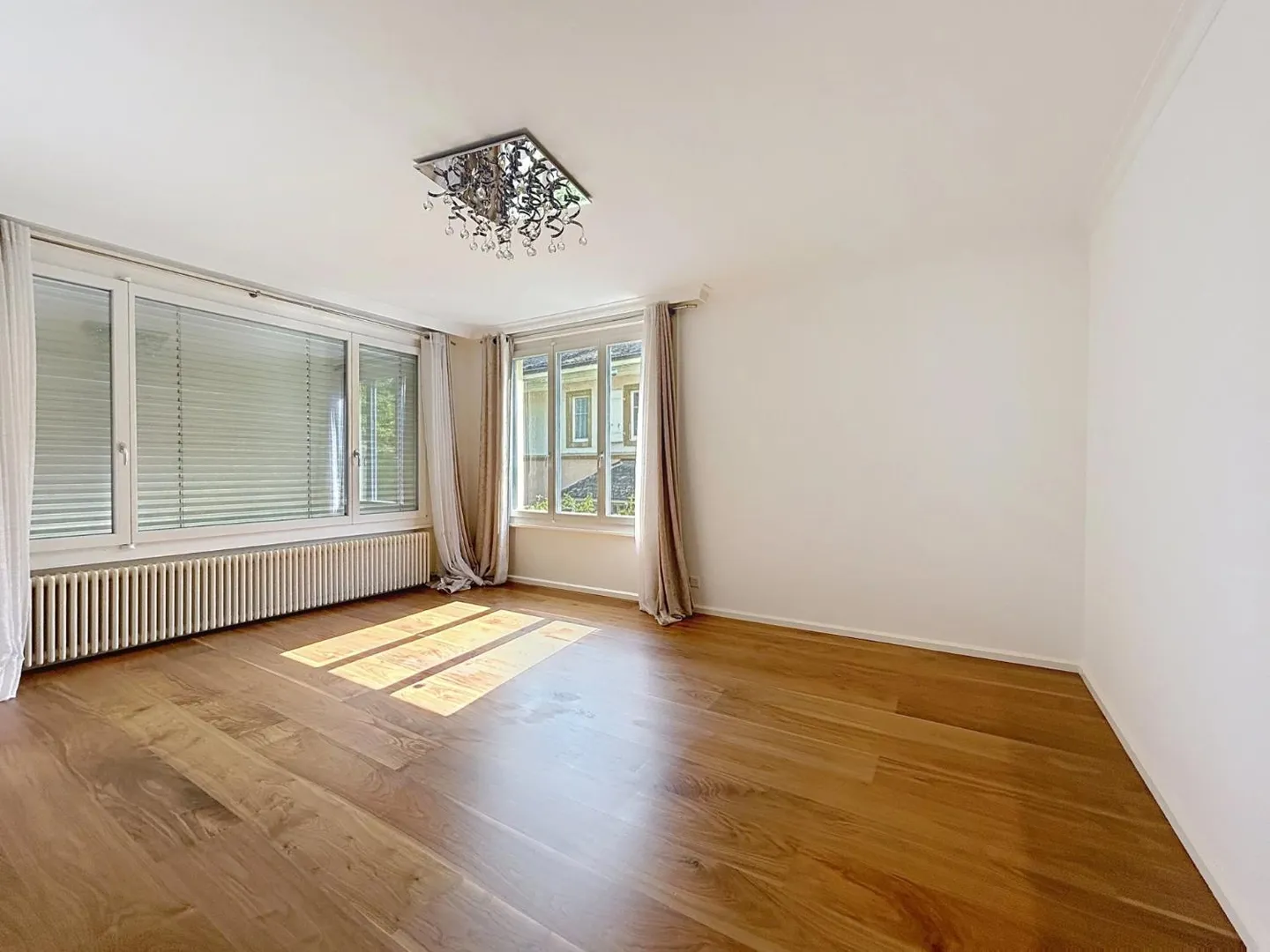 Villa 6,5 Zimmer - Foto 8 von 13