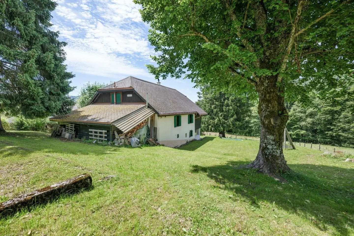 Chalet avec Dortoirs Proche Pistes - Photo 2 sur 13