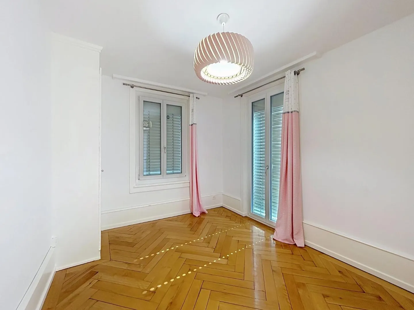 Villa 6,5 Zimmer - Foto 11 von 13