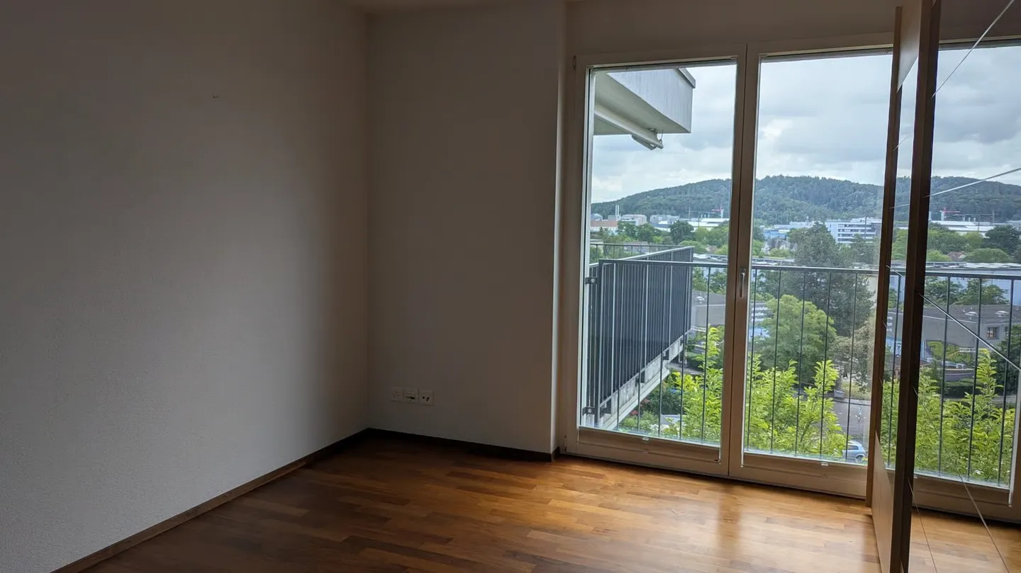 Appartement penthouse exclusif de 4,5 pièces dans un emplacement calme - Photo 10 sur 17