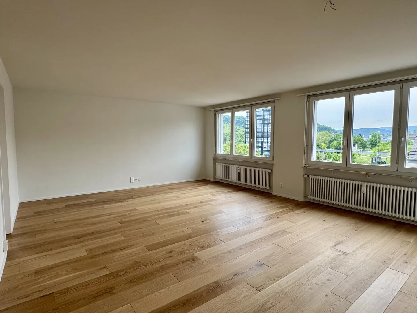 Appartamento di 3,5 locali parzialmente ristrutturato nel sottotetto - Foto 1 di 17