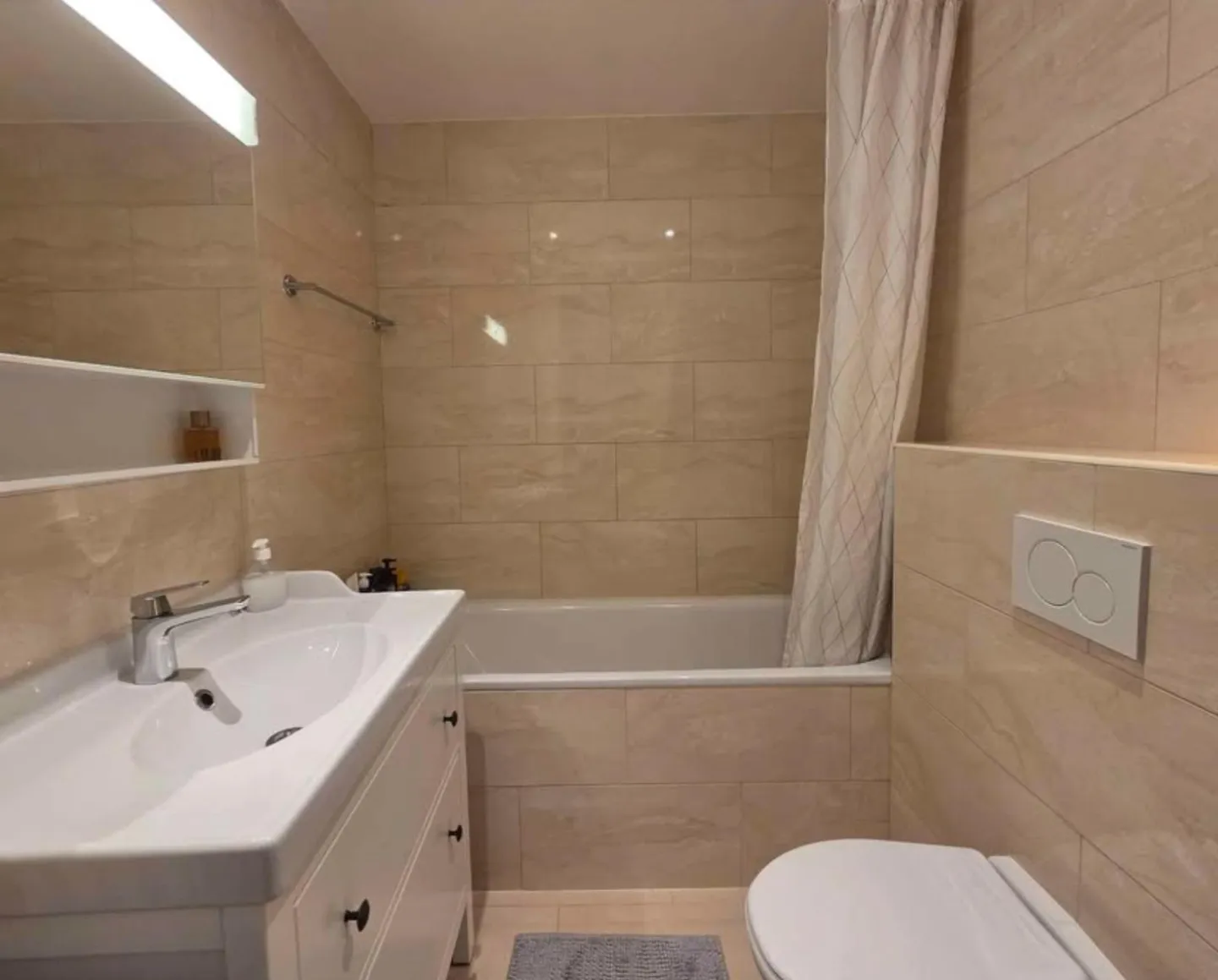 Appartamento ristrutturato a Ginevra - Foto 6 di 6