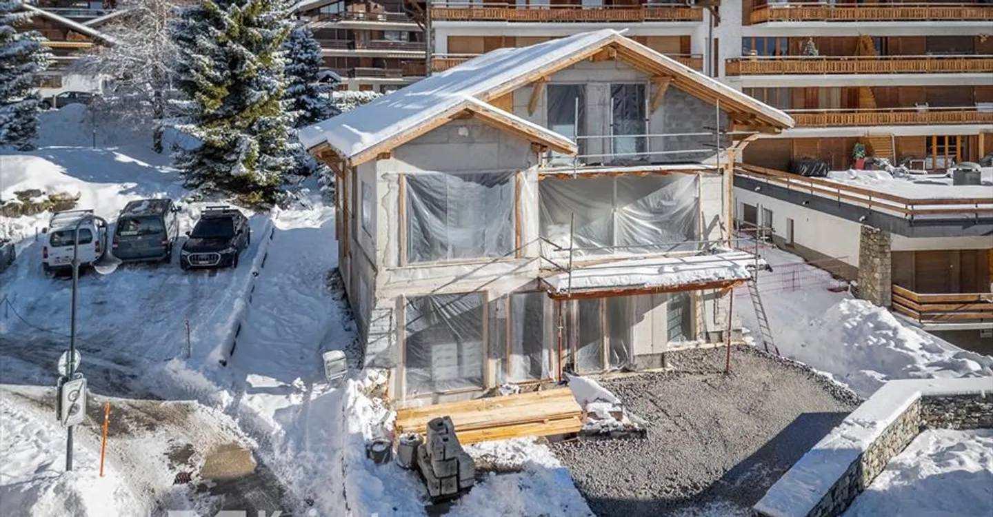 Chalet ristrutturato a Verbier - Foto 2 di 7