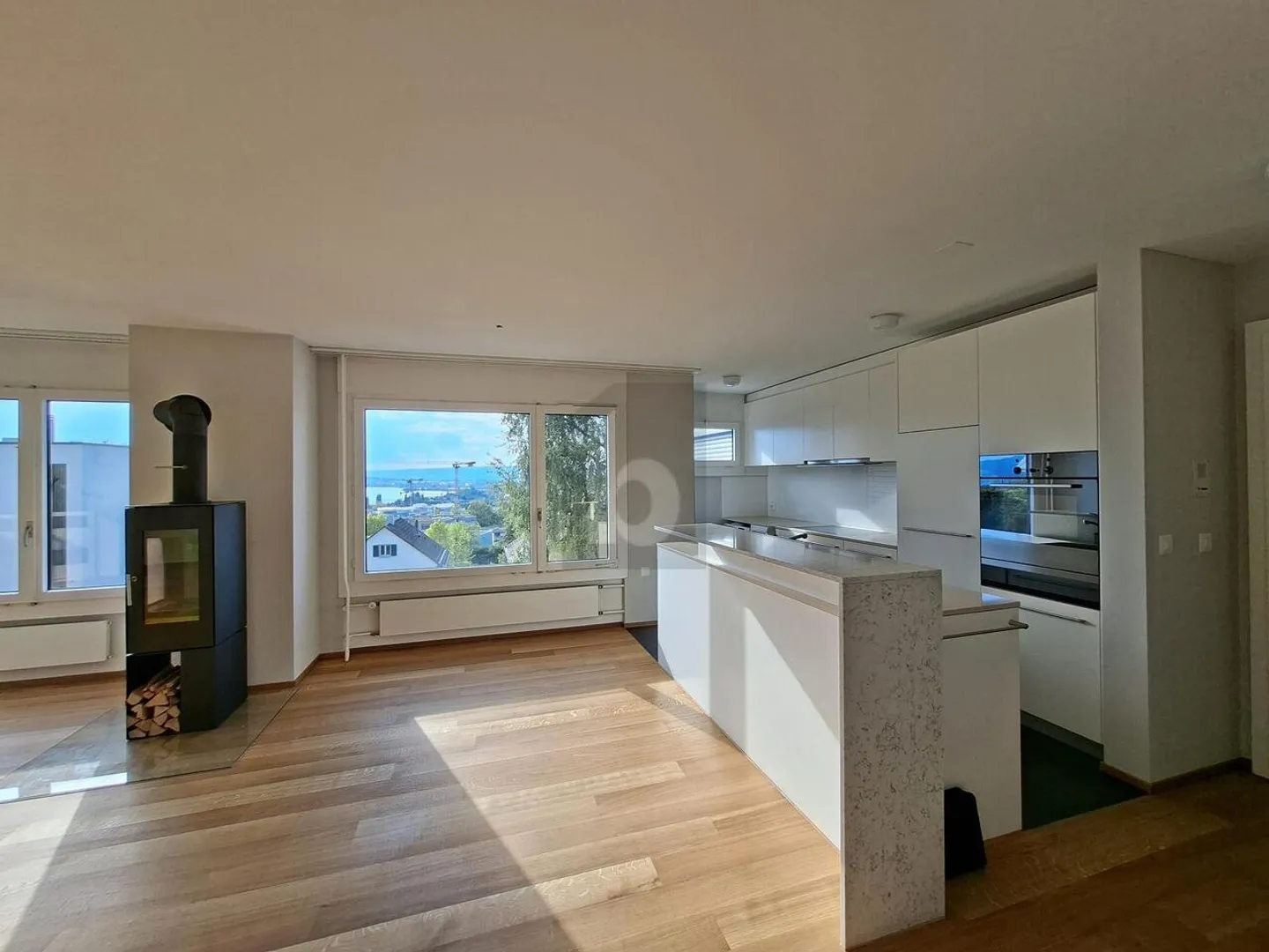 Stilvolles Apartment mit Seeblick - Foto 3 von 6