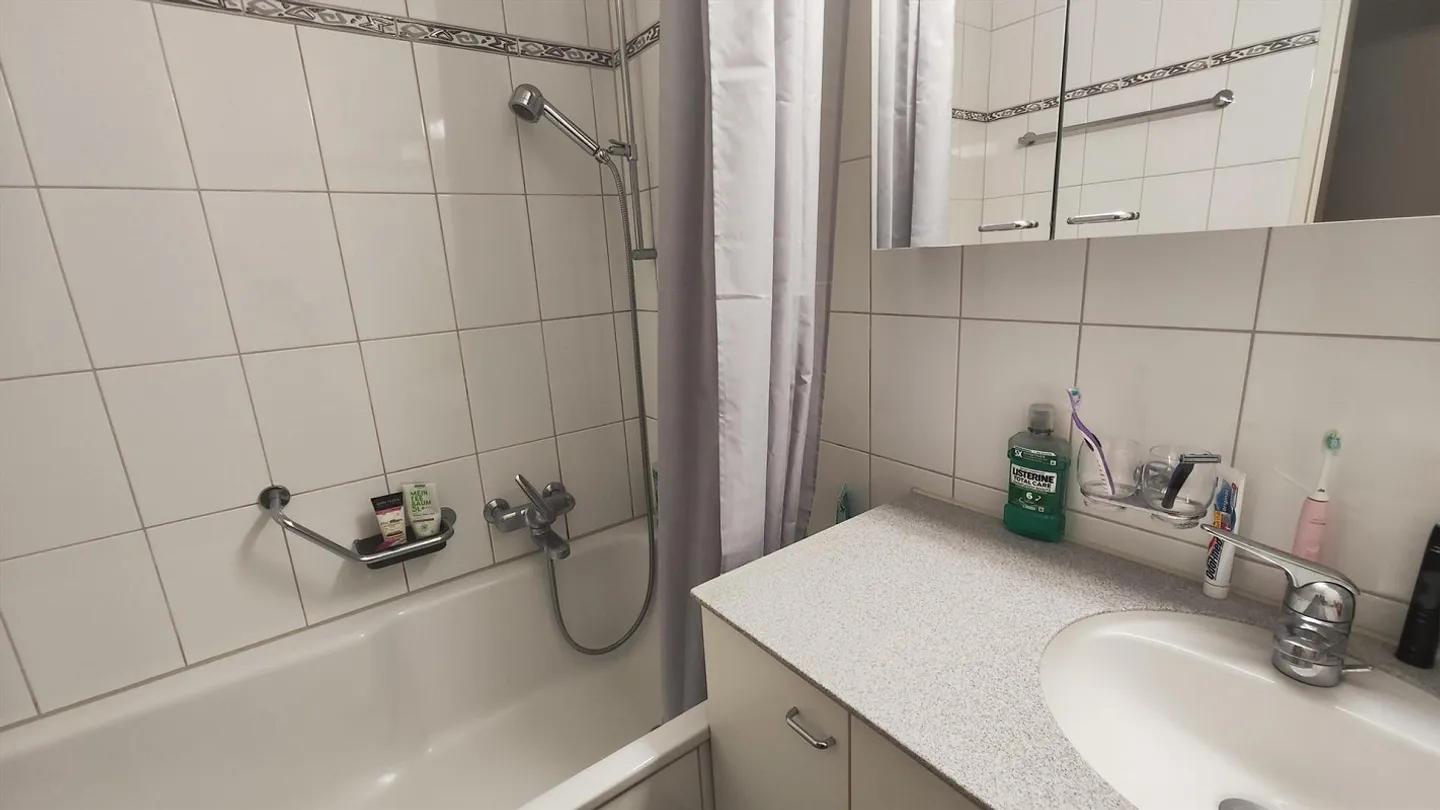 Appartement 4.5 pièces à Oetwil an der Limmat - Photo 2 sur 8