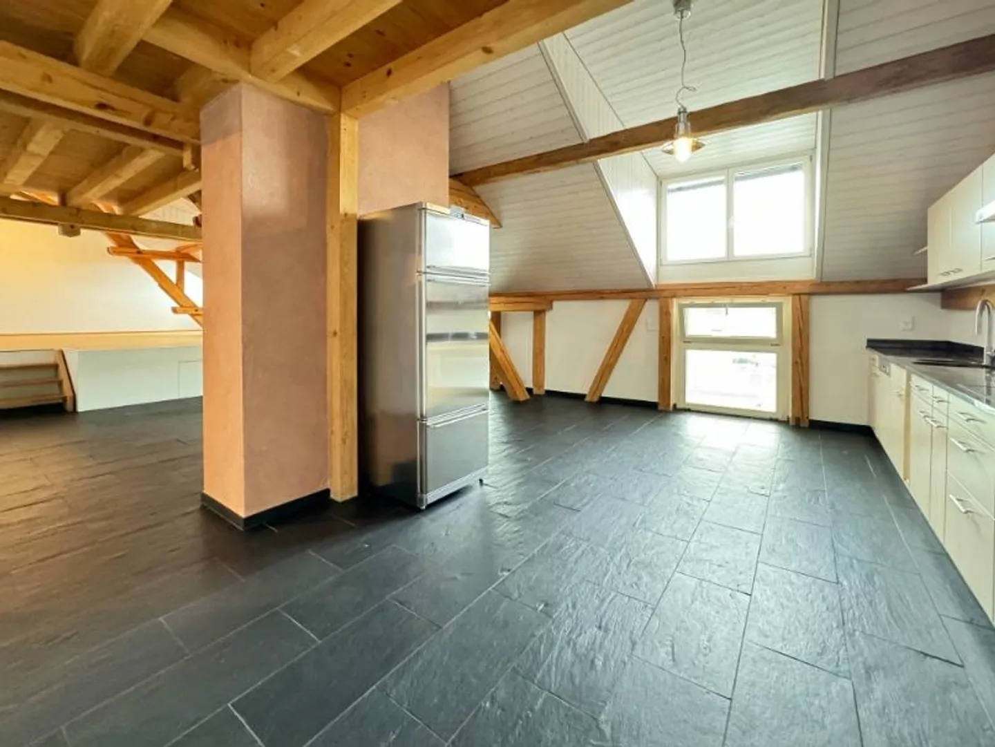Maisonette de 4,5 pièces - Photo 2 sur 5