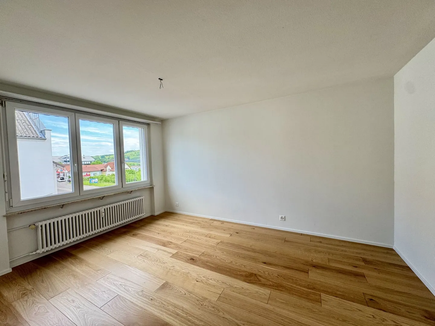 Appartamento di 3,5 locali parzialmente ristrutturato nel sottotetto - Foto 7 di 17