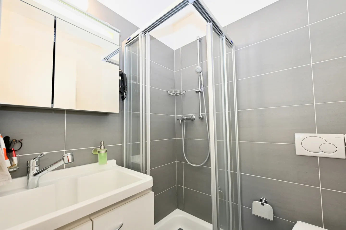 Attico elegante con terrazza panoramica vicino al centro di Lugano - Foto 13 di 19