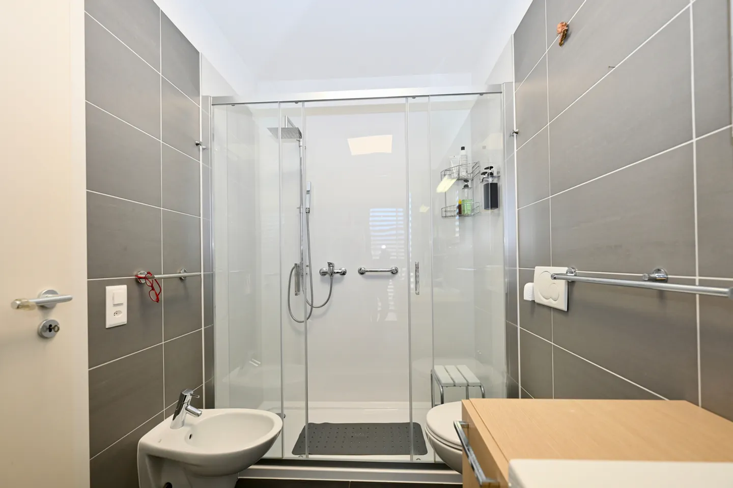 Attico elegante con terrazza panoramica vicino al centro di Lugano - Foto 14 di 19