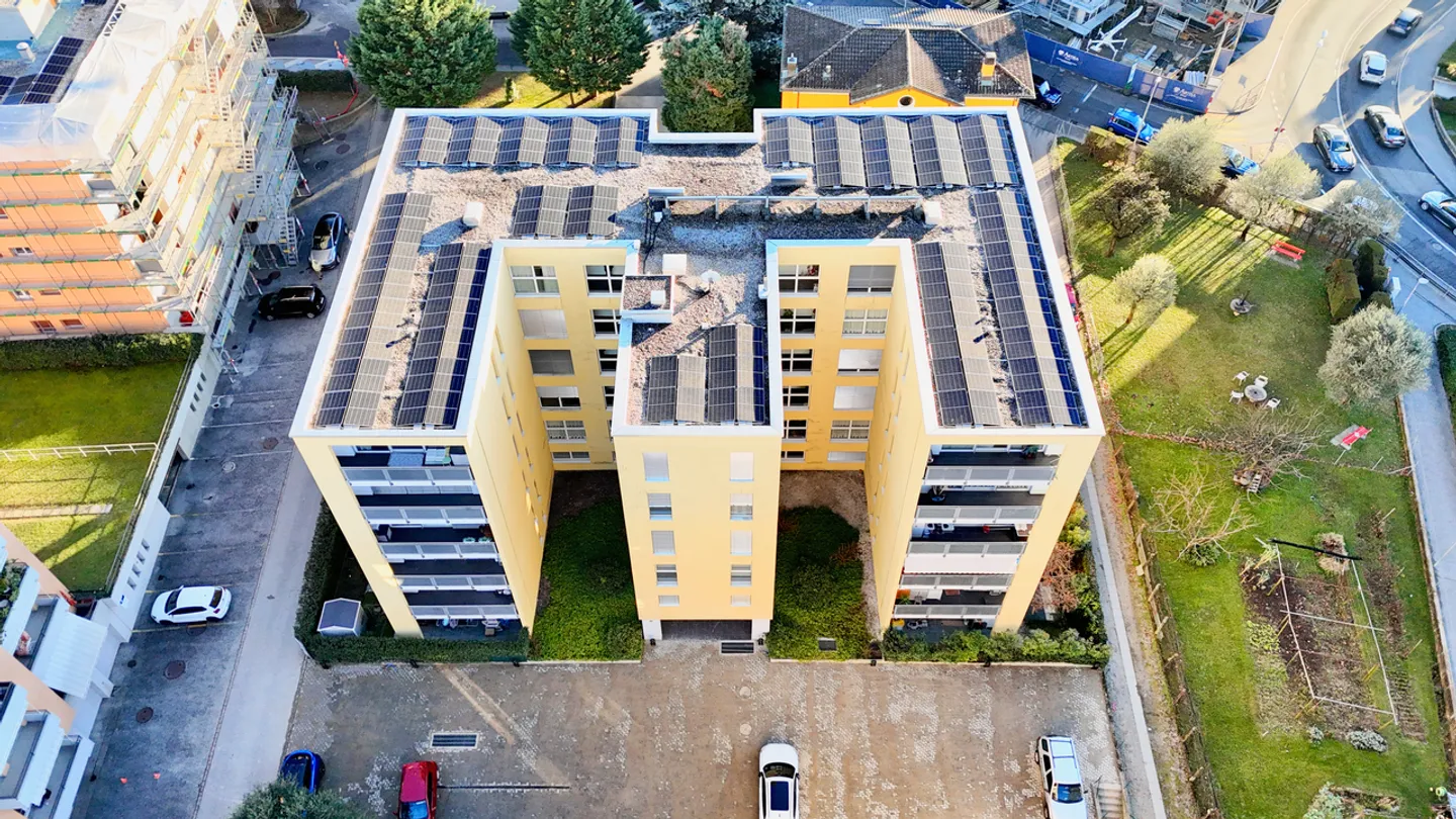 Attico elegante con terrazza panoramica vicino al centro di Lugano - Foto 17 di 19