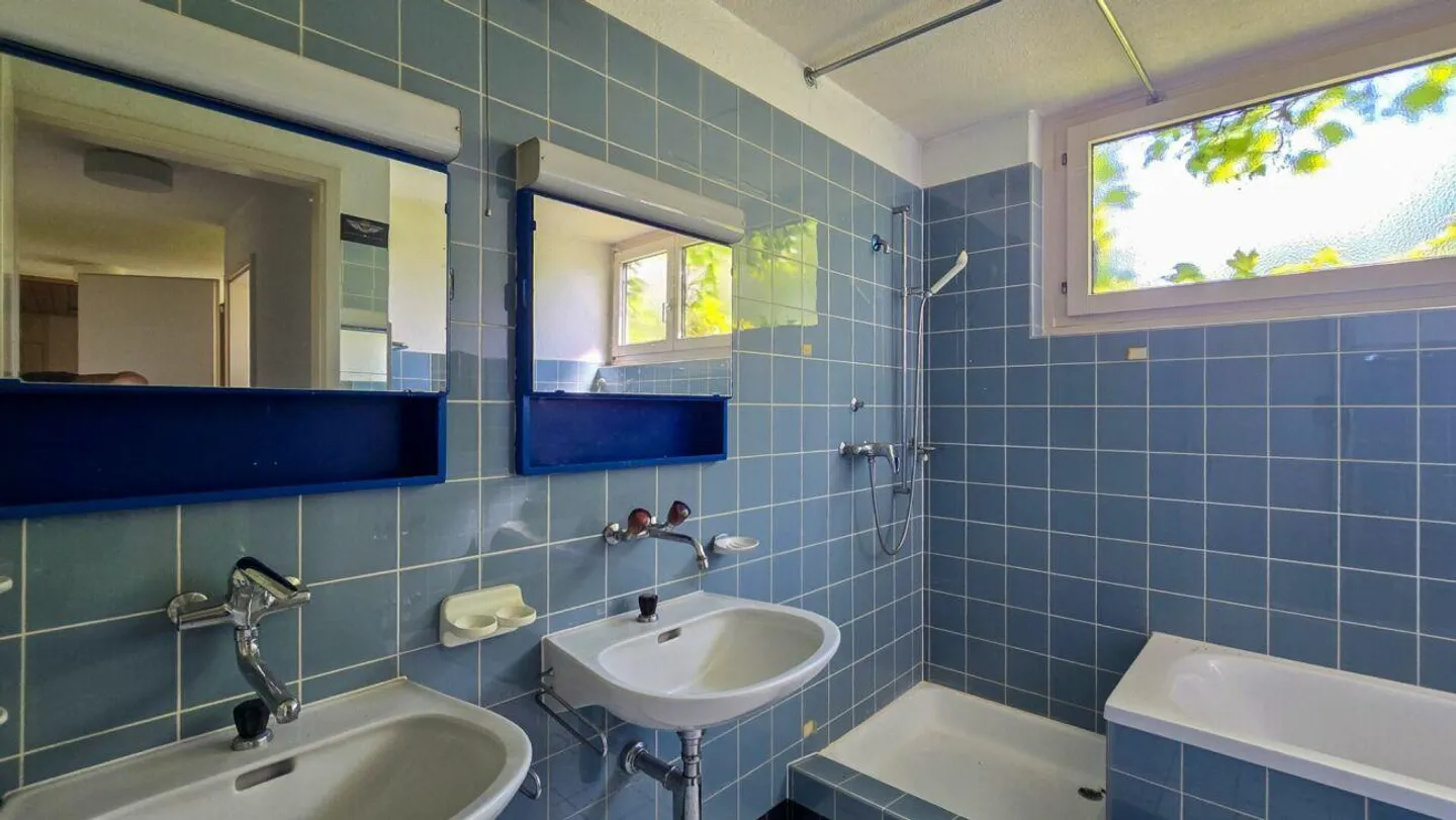 Maison individuelle spacieuse avec potentiel de développement - Photo 6 sur 12
