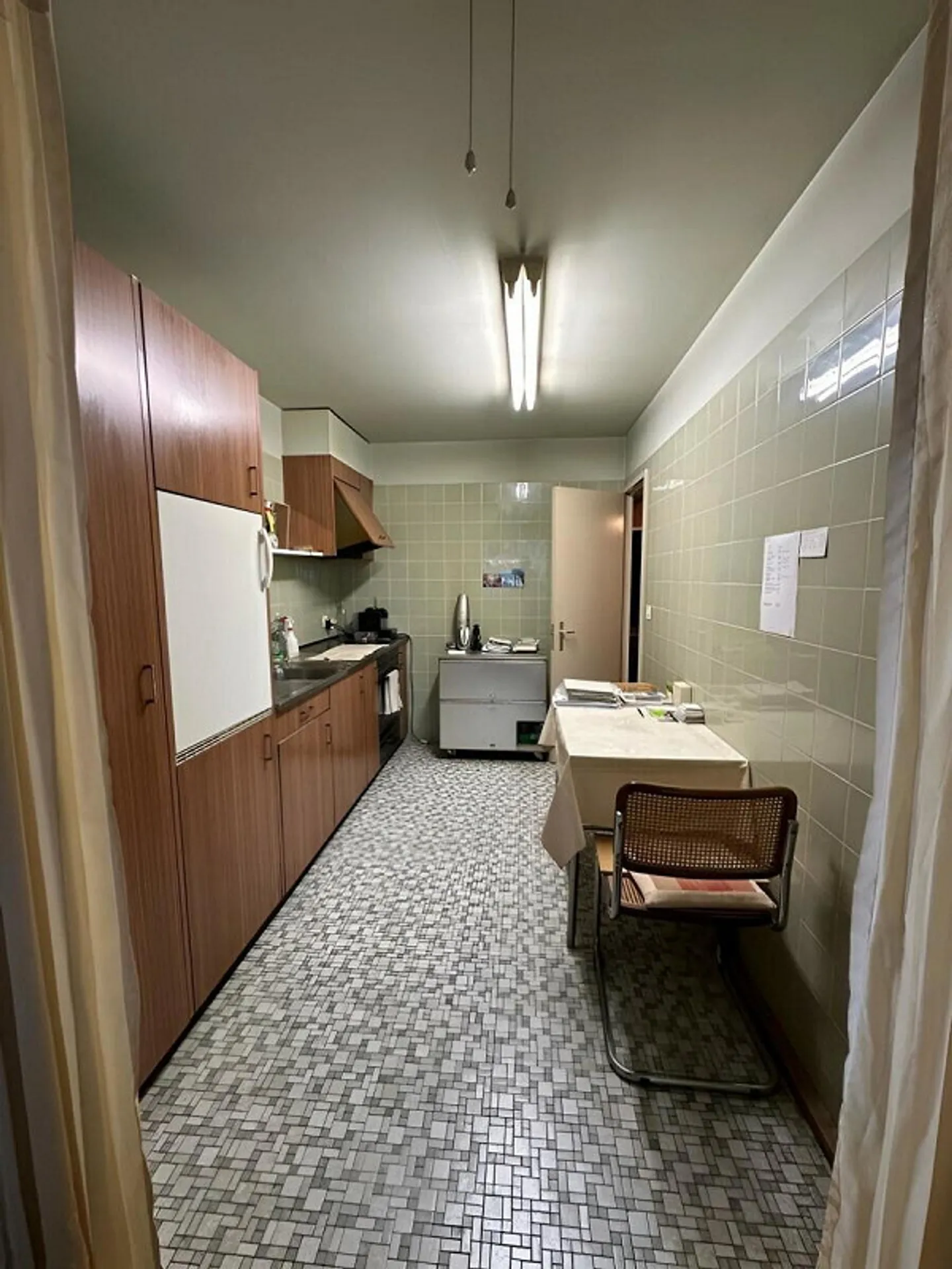Charming Apartment with Potential - Photo 3 of 9