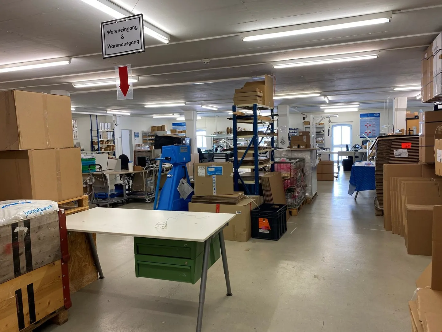 Emplacement de choix, 542m2 d'espace de bureau (plus 426m2 d'atelier/de stockage possible) - Photo 17 sur 17