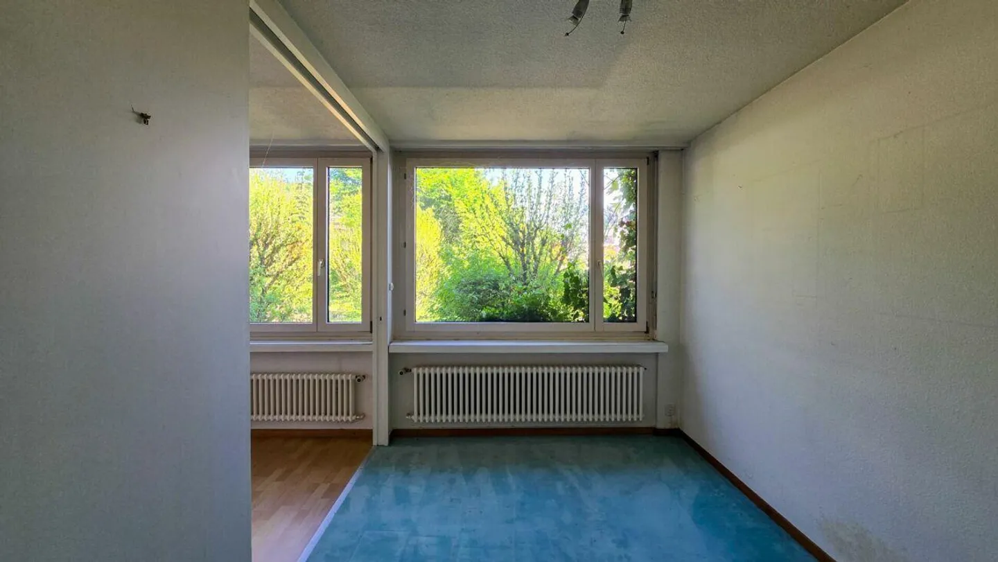 Maison individuelle spacieuse avec potentiel de développement - Photo 9 sur 12