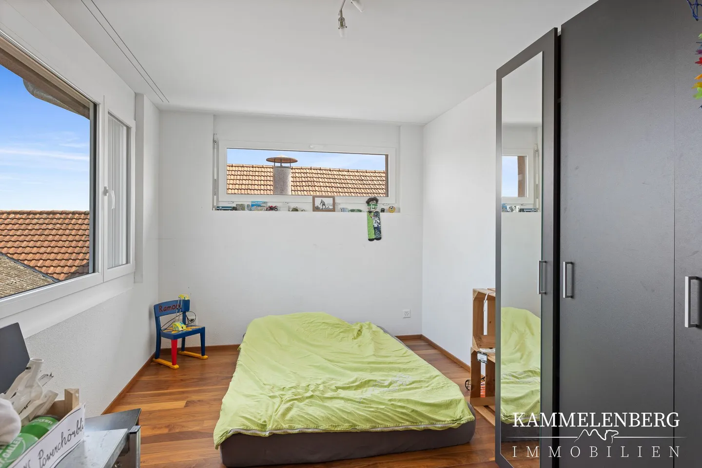 Ampia casa unifamiliare di 7,5 stanze con edificio per animali - Foto 25 di 38