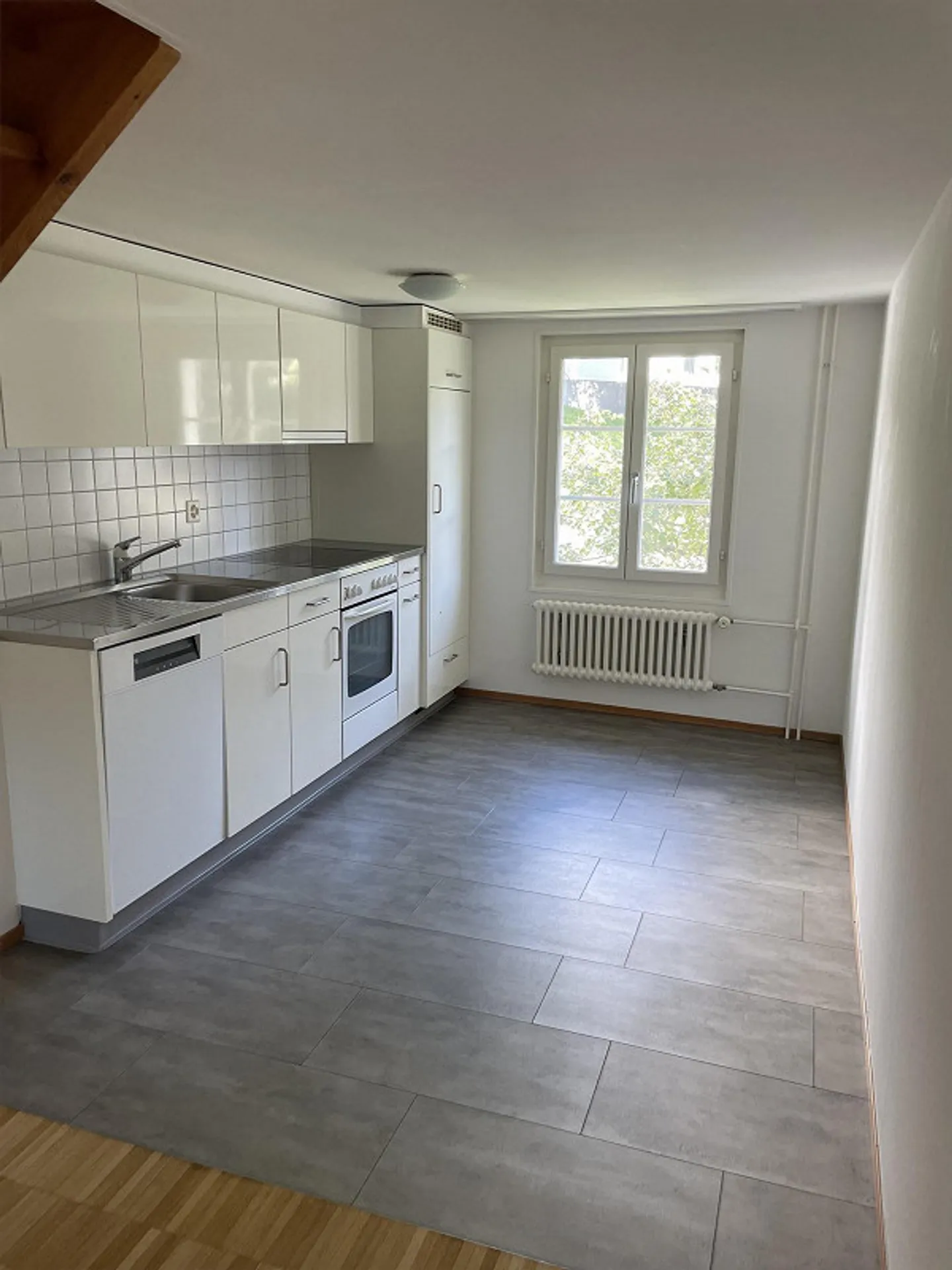 Incantevole appartamento maisonette di 3,5 stanze con ingresso privato - Foto 2 di 8