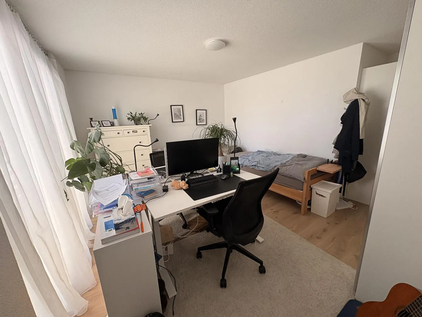 Geräumige Wohnung mit grosser Terrasse - Foto 7 von 12