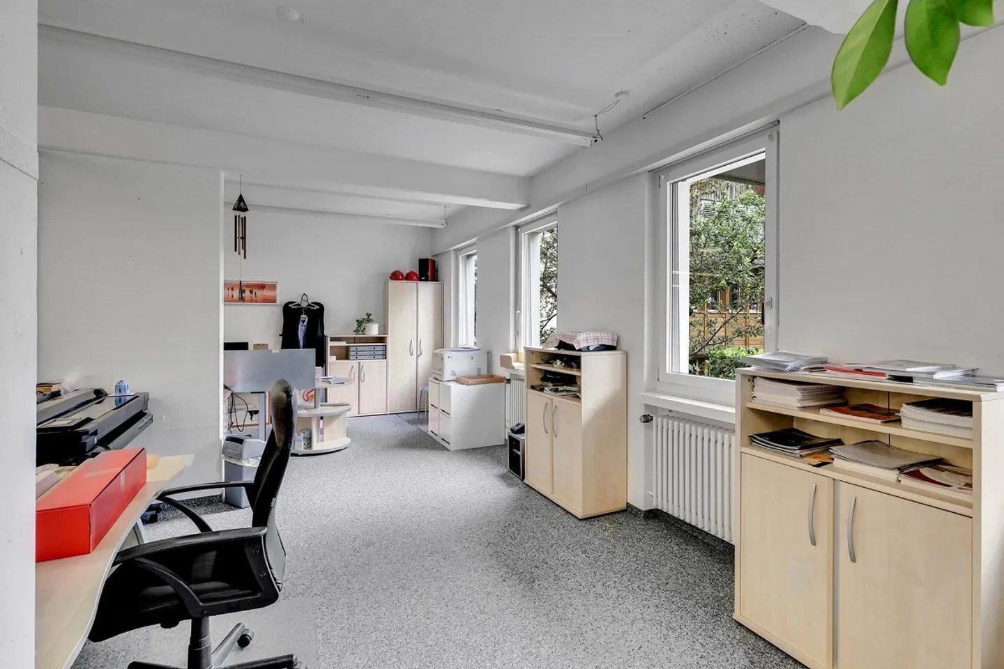 Commercial Property in Wettingen A Good Investment! - Photo 6 of 11